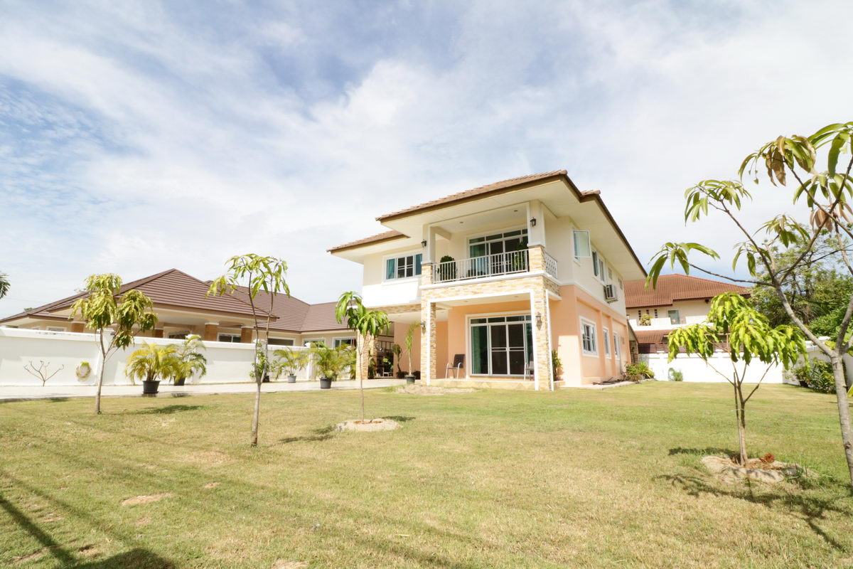 Feature 1 Thailand Real Estate, Land, Homes, Hotels and Commercial