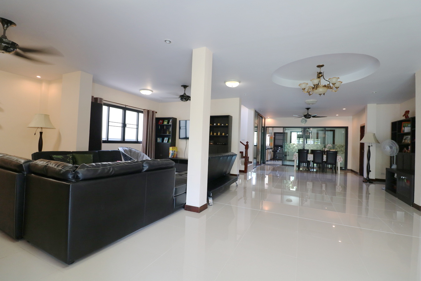 4 BRM, 4 BTH Immaculate Home For Sale, Udon Thani, Thailand Thailand