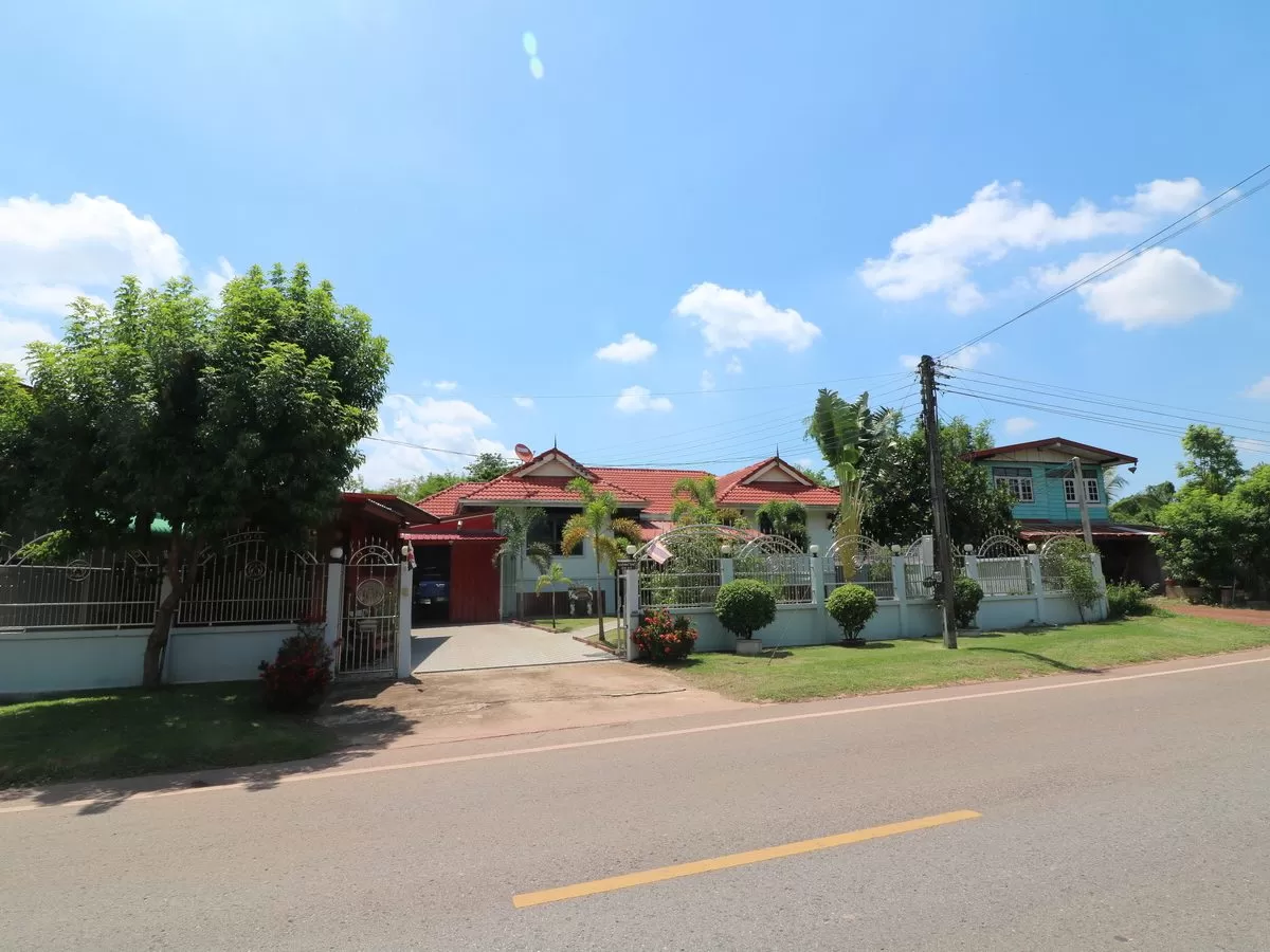Home For Sale with Large Garage and Pool in Sawang Daen Din, Sakon