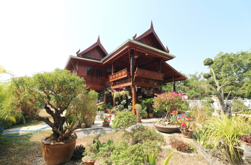 A Majestic Lanna Style 3 BRM, 3 BTH Home For Sale Set On 1 Rai, 25